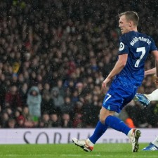 A importância de mudar a camisa visitante do West Ham United para azul